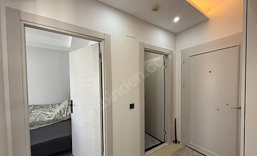 Mersin Yenişehir Çiftlikköy Mahallesi 2+1 85 m² Doğalgaz Kombili Satılık Daire