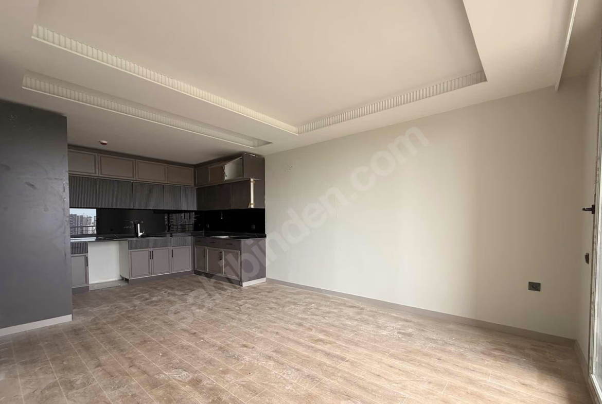 Mersin Yenişehir Çiftlikköy Mahallesi 2+1 90 m² Yerden Isıtma Satılık Daire