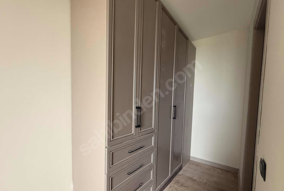 Mersin Yenişehir Çiftlikköy Mahallesi 2+1 90 m² Yerden Isıtma Satılık Daire