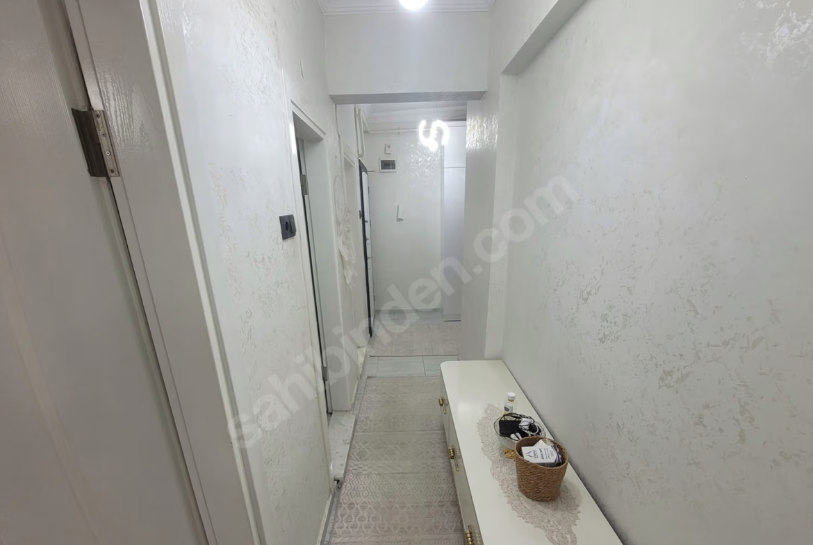 Mersin Yenişehir Gazi Mahallesi 3+1 140 m² Doğalgaz Kombili Satılık Daire