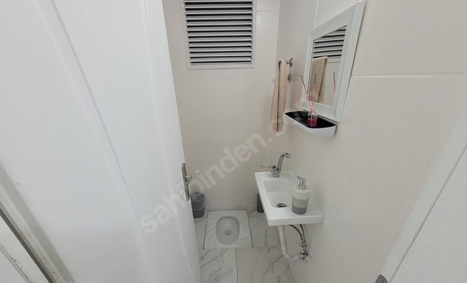 Mersin Yenişehir Gazi Mahallesi 3+1 140 m² Doğalgaz Kombili Satılık Daire