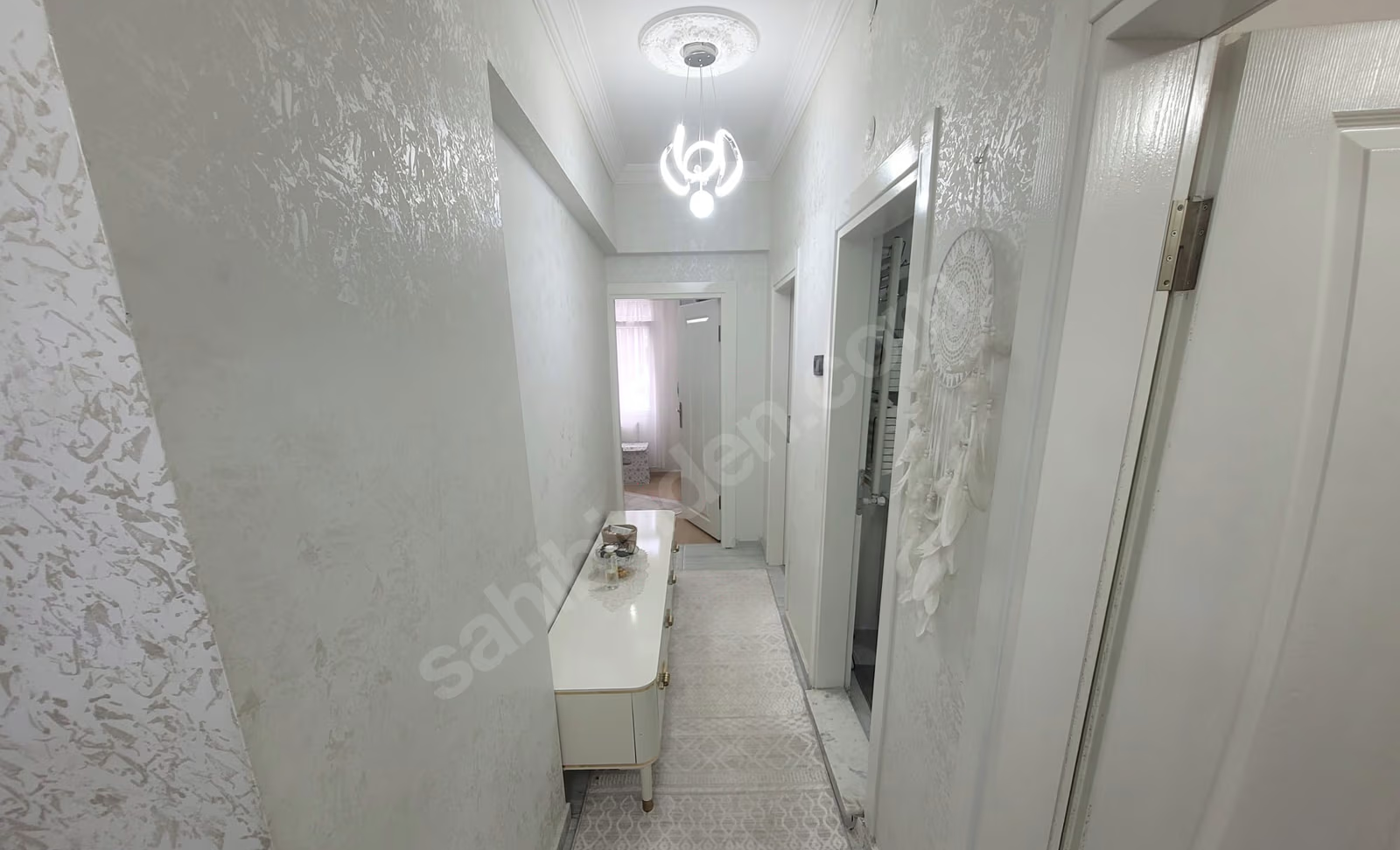 Mersin Yenişehir Gazi Mahallesi 3+1 140 m² Doğalgaz Kombili Satılık Daire