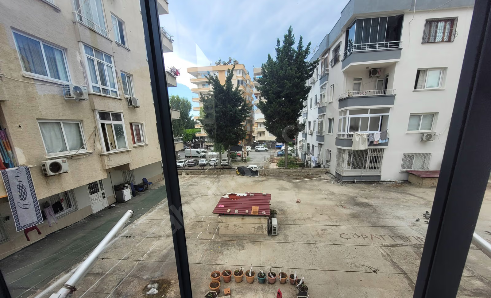 Mersin Yenişehir Gazi Mahallesi 3+1 140 m² Doğalgaz Kombili Satılık Daire