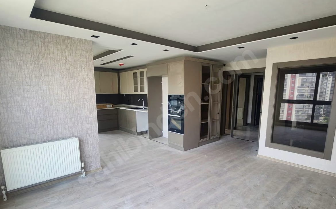 Mersin Yenişehir Menteş Mahallesi 3+1 140 m² Doğalgaz Kombili Satılık Daire