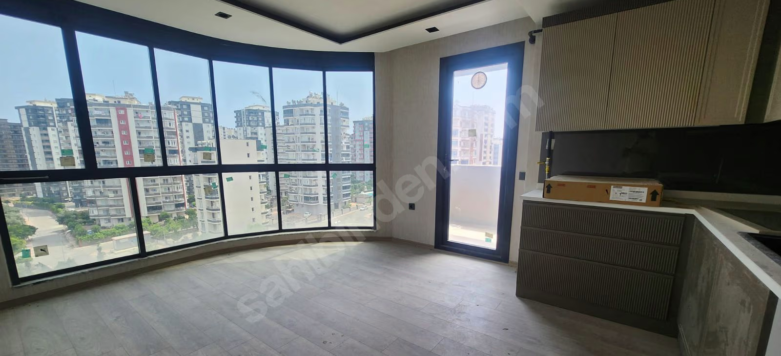 Mersin Yenişehir Menteş Mahallesi 3+1 140 m² Doğalgaz Kombili Satılık Daire