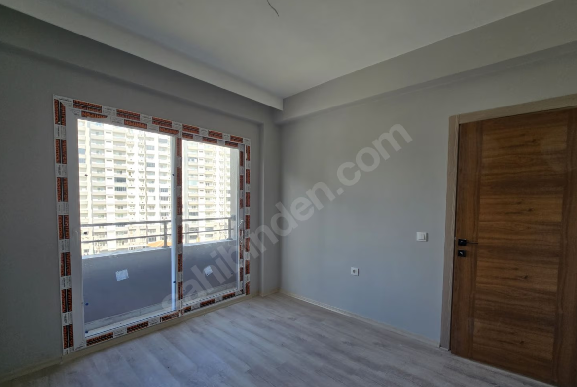 Mersin Erdemli Çeşmeli Mahallesi 1+1 74 m² Klima Satılık Daire