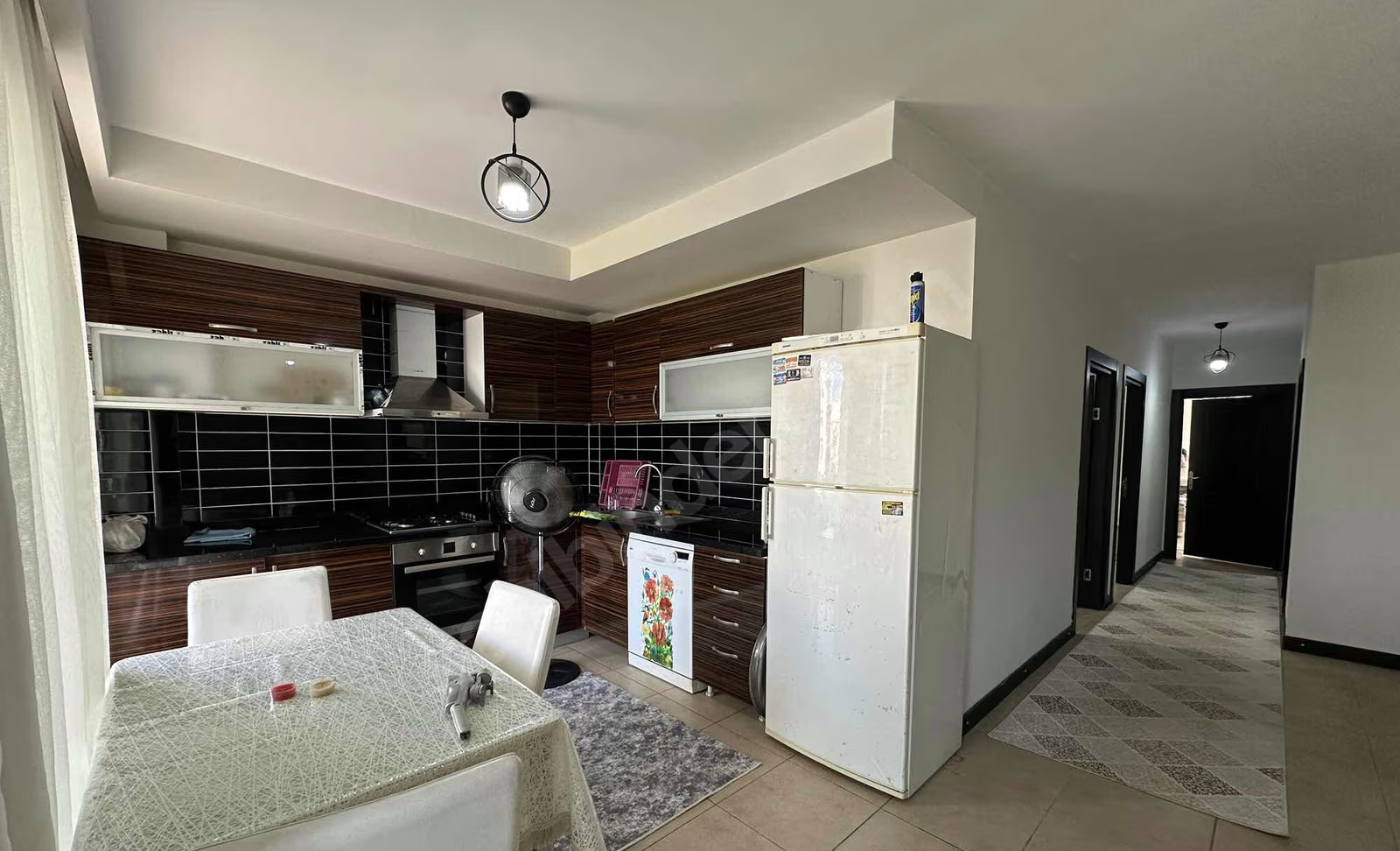 Mersin Erdemli Tırtar Mahallesi 3+1 140 m² Klima Satılık Daire 2 Mersin Erdemli Tırtar Mahallesi 3+1 140 m² Klima Satılık Daire