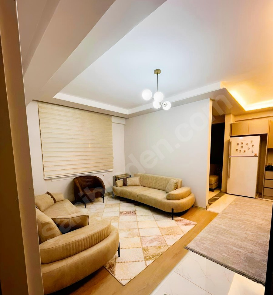 Mersin Mezitli 75. Yıl Mahallesi 1+1 90 m² Klima Satılık Daire