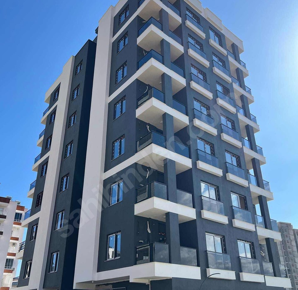 Mersin Mezitli Akdeniz Mahallesi 1+1 60 m² Klima Satılık Daire