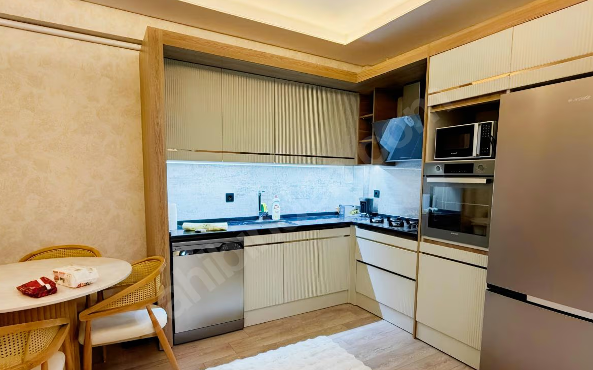 Mersin Mezitli Akdeniz Mahallesi 2+1 100 m² Doğalgaz Kombili Satılık Daire