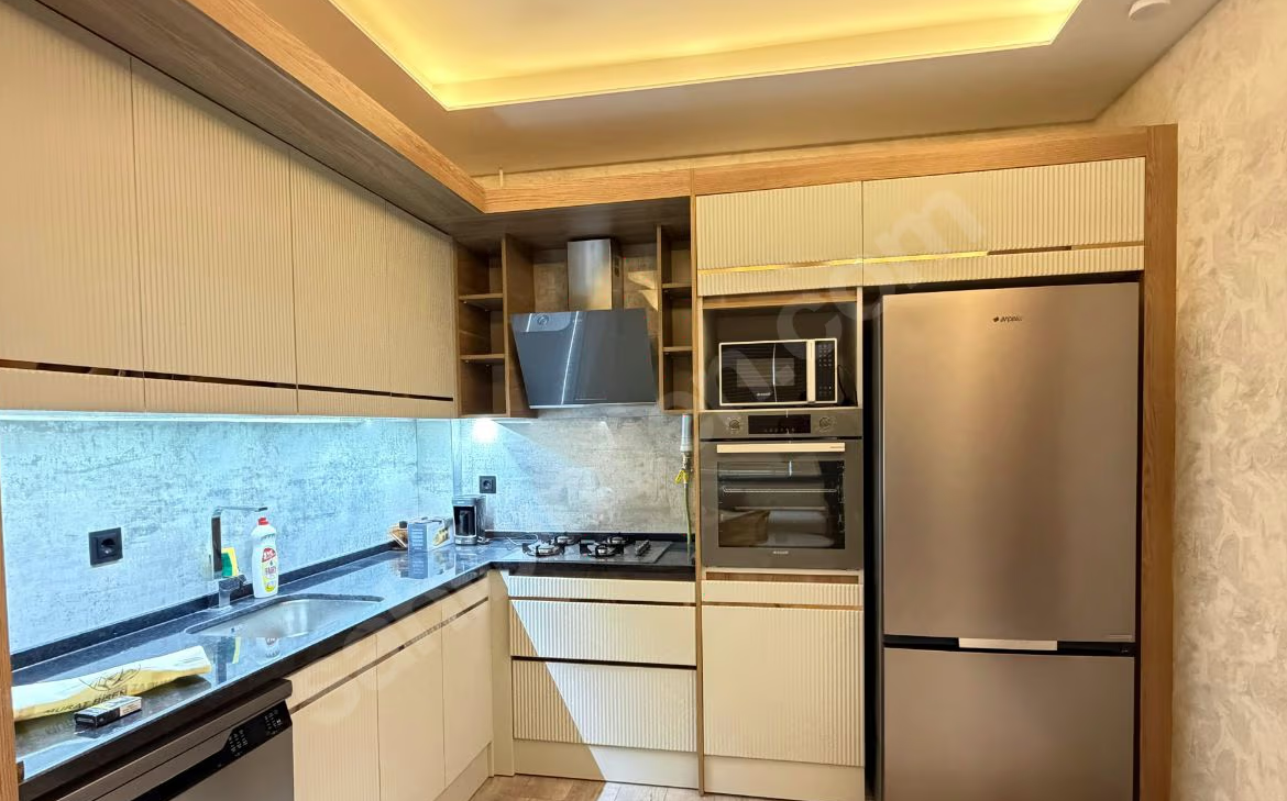 Mersin Mezitli Akdeniz Mahallesi 2+1 100 m² Doğalgaz Kombili Satılık Daire