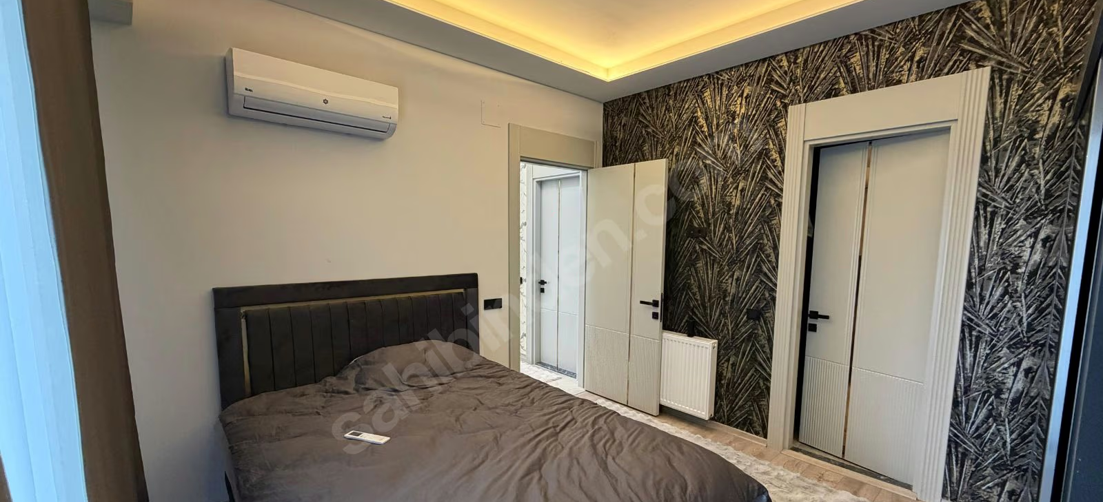 Mersin Mezitli Akdeniz Mahallesi 2+1 100 m² Doğalgaz Kombili Satılık Daire