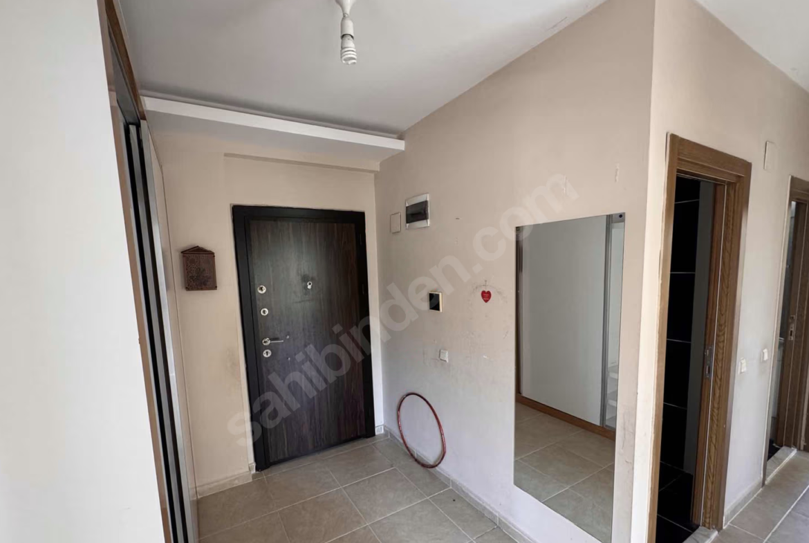 Mersin Mezitli Akdeniz Mahallesi 2+1 145 m² Klima Kiralık Daire