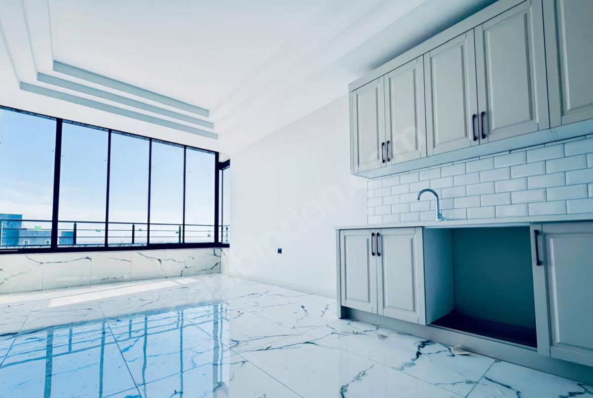 Mersin Mezitli Akdeniz Mahallesi 2+1 99 m² Doğalgaz Kombili Satılık Daire