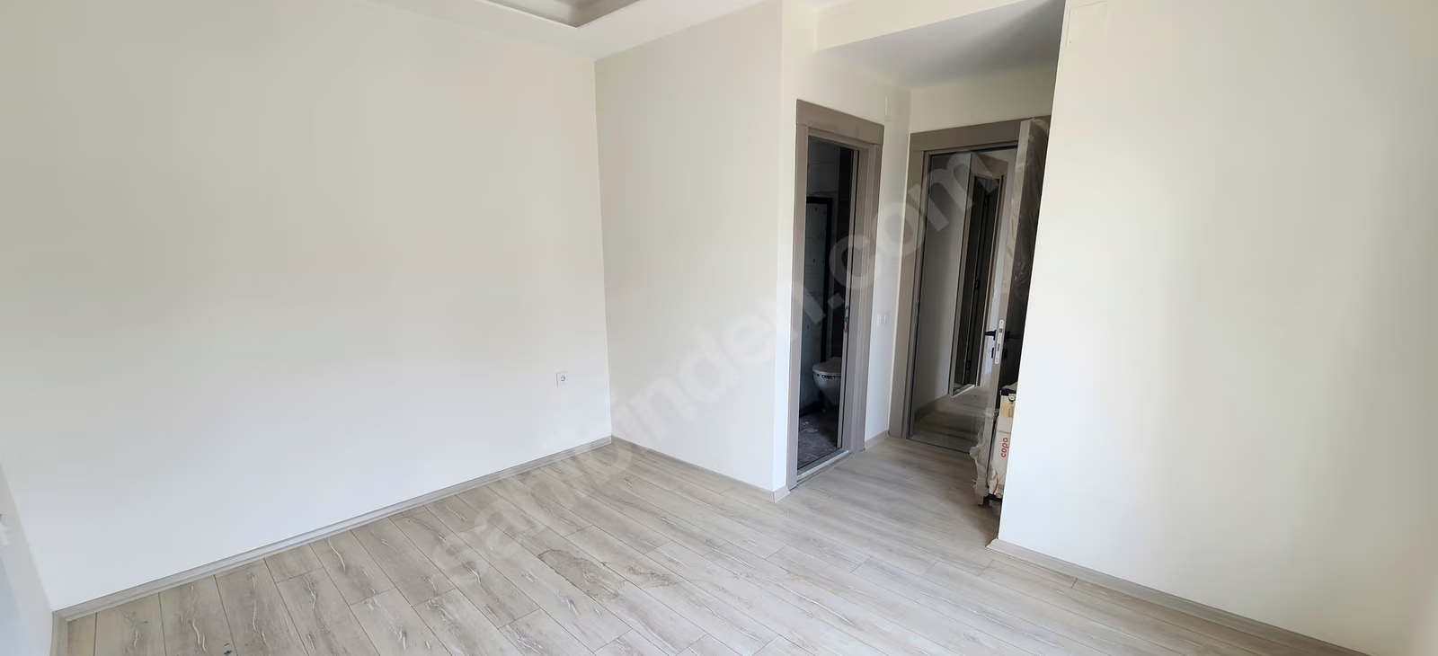 Mersin Mezitli Akdeniz Mahallesi 3+1 140 m² Doğalgaz Kombili Kiralık Daire 13 Mersin Mezitli Akdeniz Mahallesi 3+1 140 m² Doğalgaz Kombili Kiralık Daire