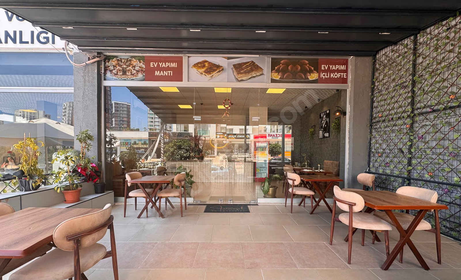 Mersin Mezitli Akdeniz Mahallesi Daire 20 Mersin Mezitli Akdeniz Mahallesi Daire