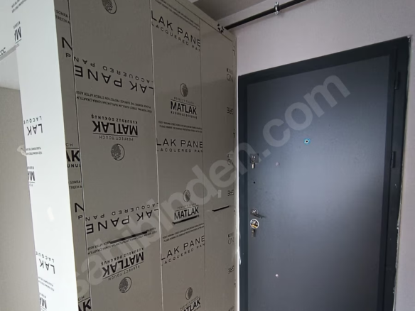 Mersin Mezitli Deniz Mahallesi 1+1 52 m² Doğalgaz Kombili Satılık Daire