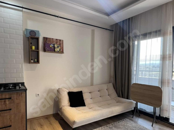 Mersin Mezitli Deniz Mahallesi 1+1 55 m² Klima Kiralık Daire