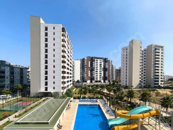 Mersin Mezitli Hürriyet Mahallesi 1+1 65 m² Merkezi Kiralık Daire