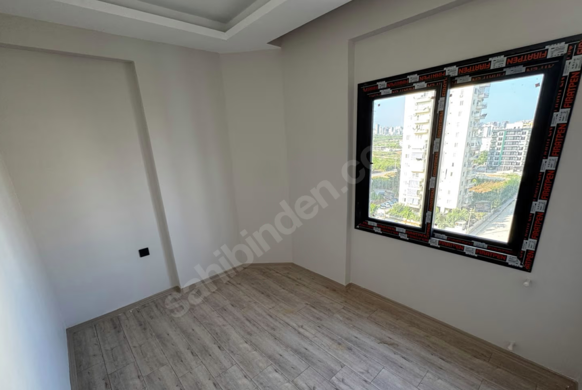 Mersin Mezitli İstiklal Mahallesi 3+1 130 m² Klima Satılık Daire