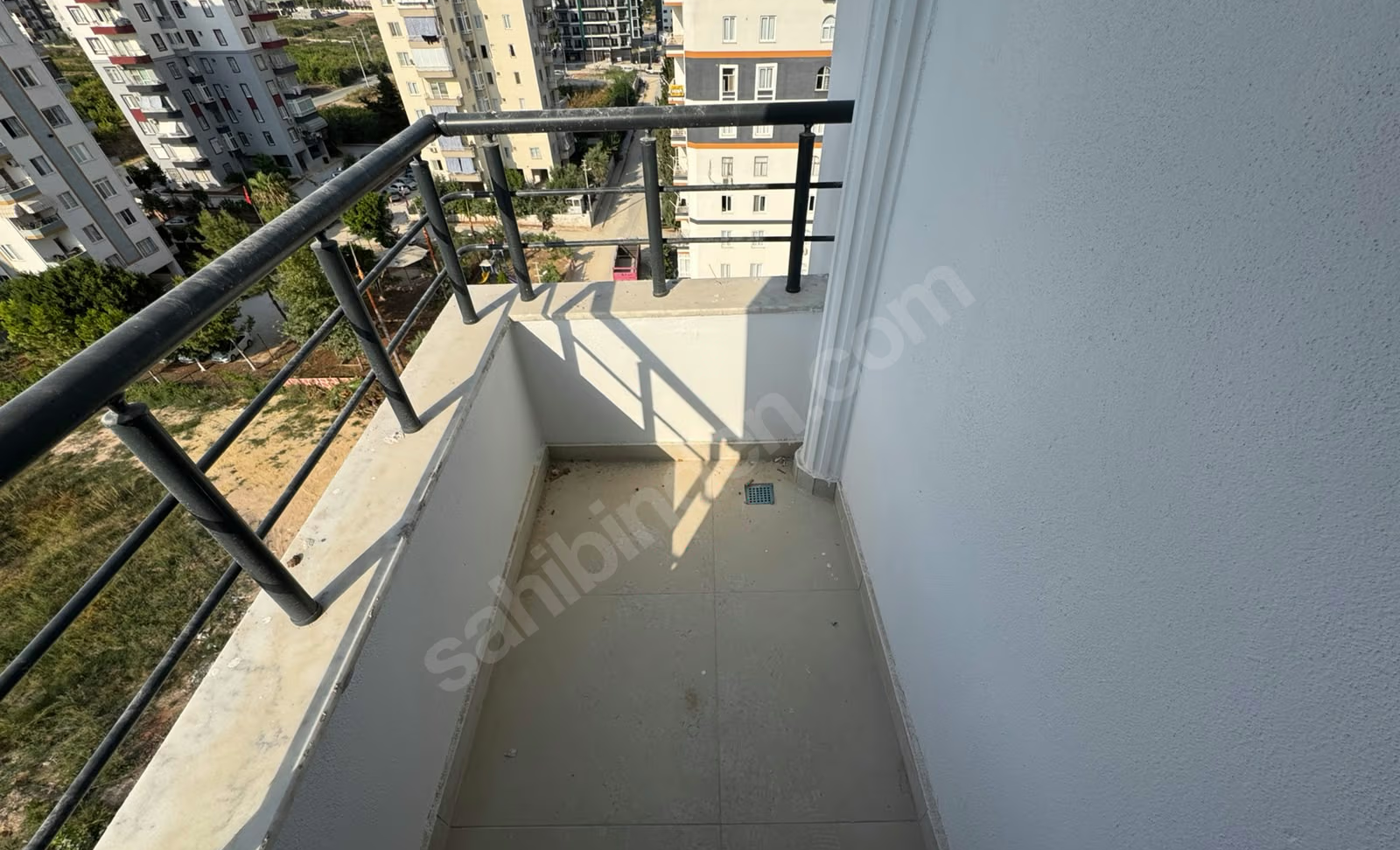 Mersin Mezitli İstiklal Mahallesi 3+1 130 m² Klima Satılık Daire 20 Mersin Mezitli İstiklal Mahallesi 3+1 130 m² Klima Satılık Daire