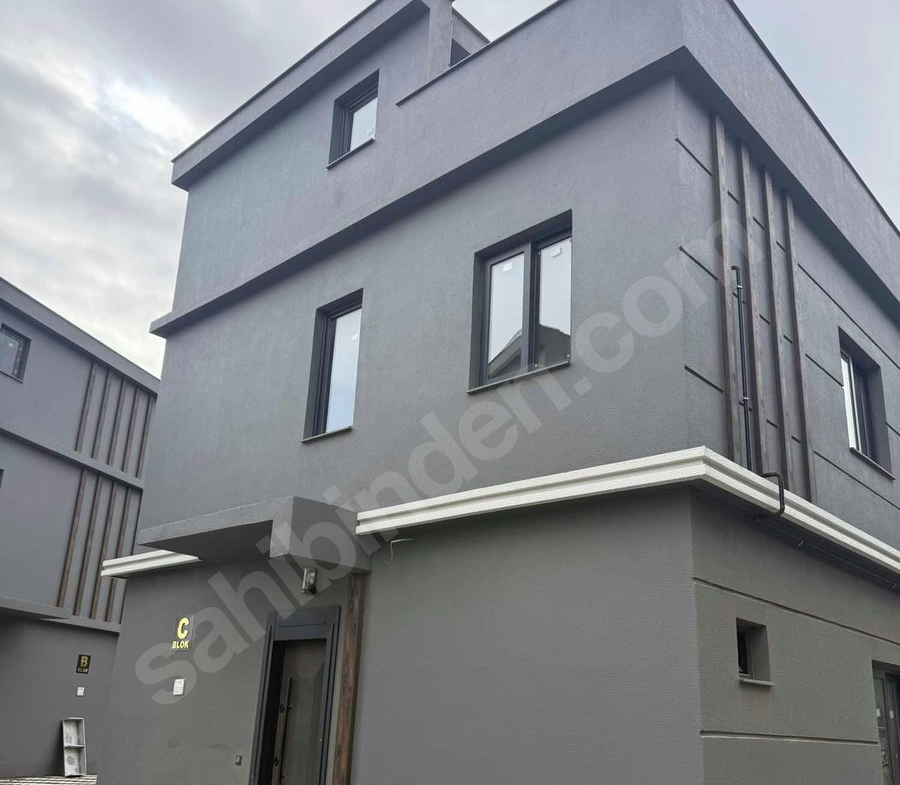 Mersin Mezitli Kuyuluk Mahallesi 4+1 185 m² Yerden Isıtma Satılık Villa