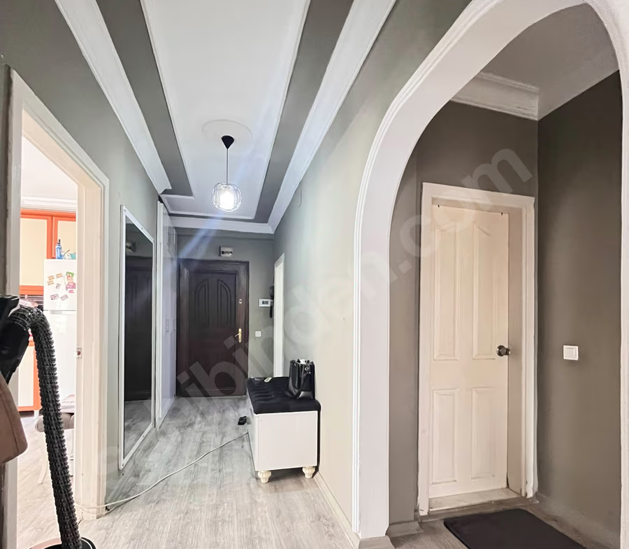 Mersin Mezitli Menderes Mahallesi 3+1 165 m² Klima Satılık Daire