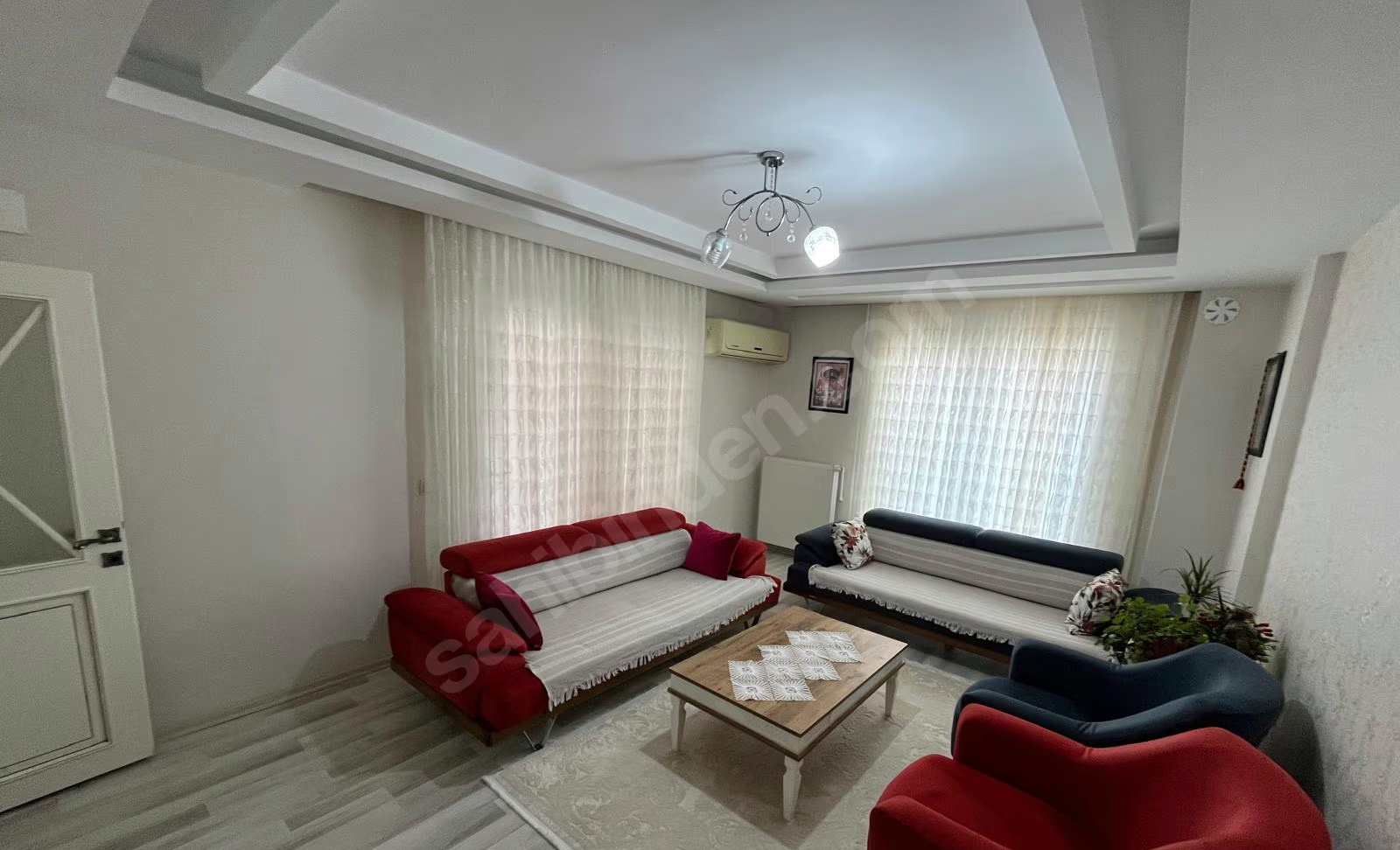 Mersin Mezitli Yeni Mahallesi 3+1 130 m² Doğalgaz Kombili Satılık Daire 5 Mersin Mezitli Yeni Mahallesi 3+1 130 m² Doğalgaz Kombili Satılık Daire