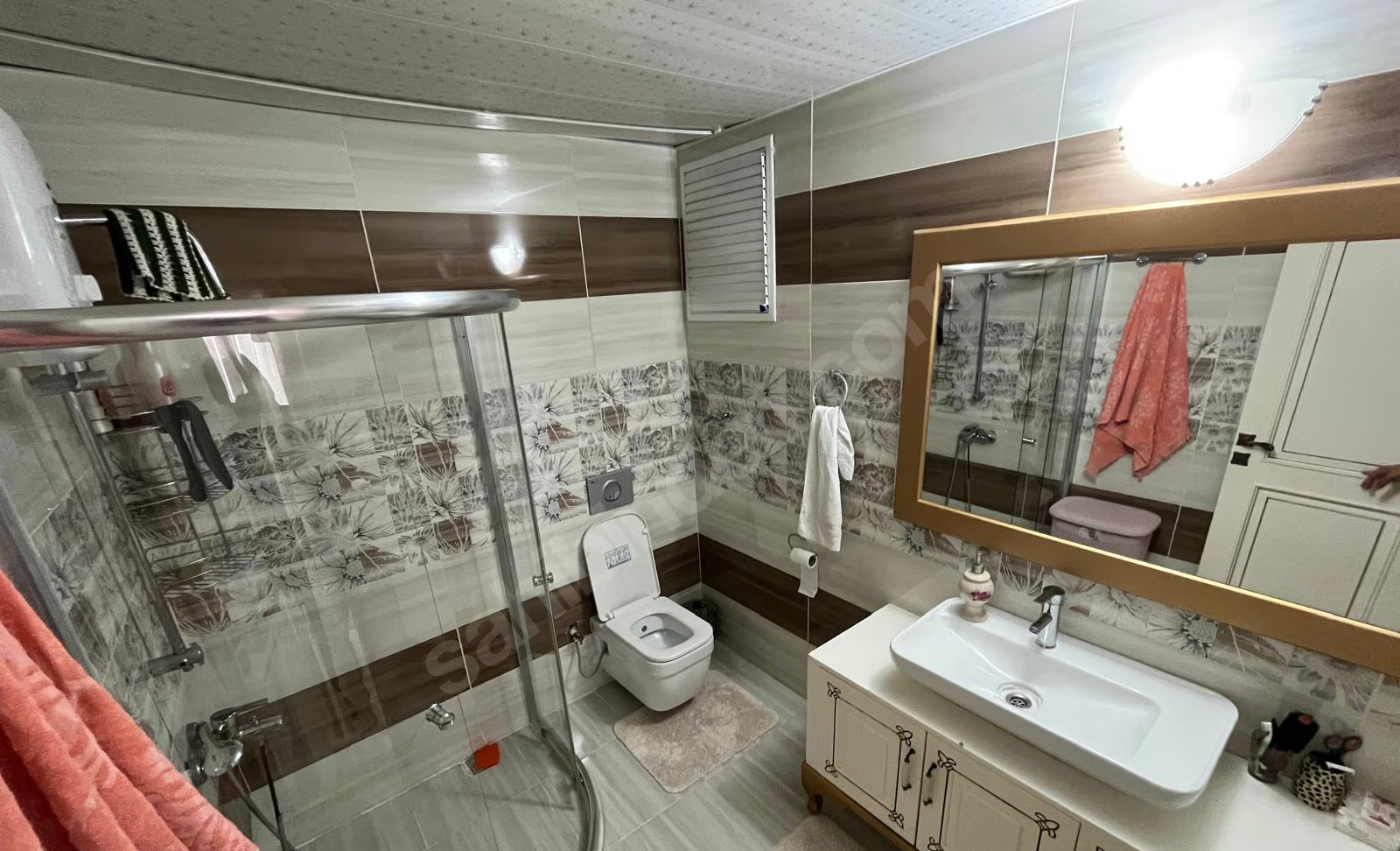 Mersin Mezitli Yeni Mahallesi 3+1 130 m² Doğalgaz Kombili Satılık Daire 7 Mersin Mezitli Yeni Mahallesi 3+1 130 m² Doğalgaz Kombili Satılık Daire