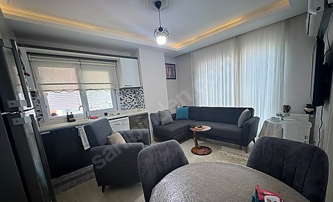 Mersin Yenişehir Bahçelievler Mahallesi 2+1 95 m² Doğalgaz Kombili Satılık Daire