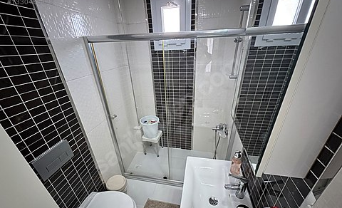 Mersin Yenişehir Bahçelievler Mahallesi 2+1 95 m² Doğalgaz Kombili Satılık Daire