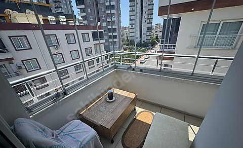 Mersin Yenişehir Bahçelievler Mahallesi 2+1 95 m² Doğalgaz Kombili Satılık Daire