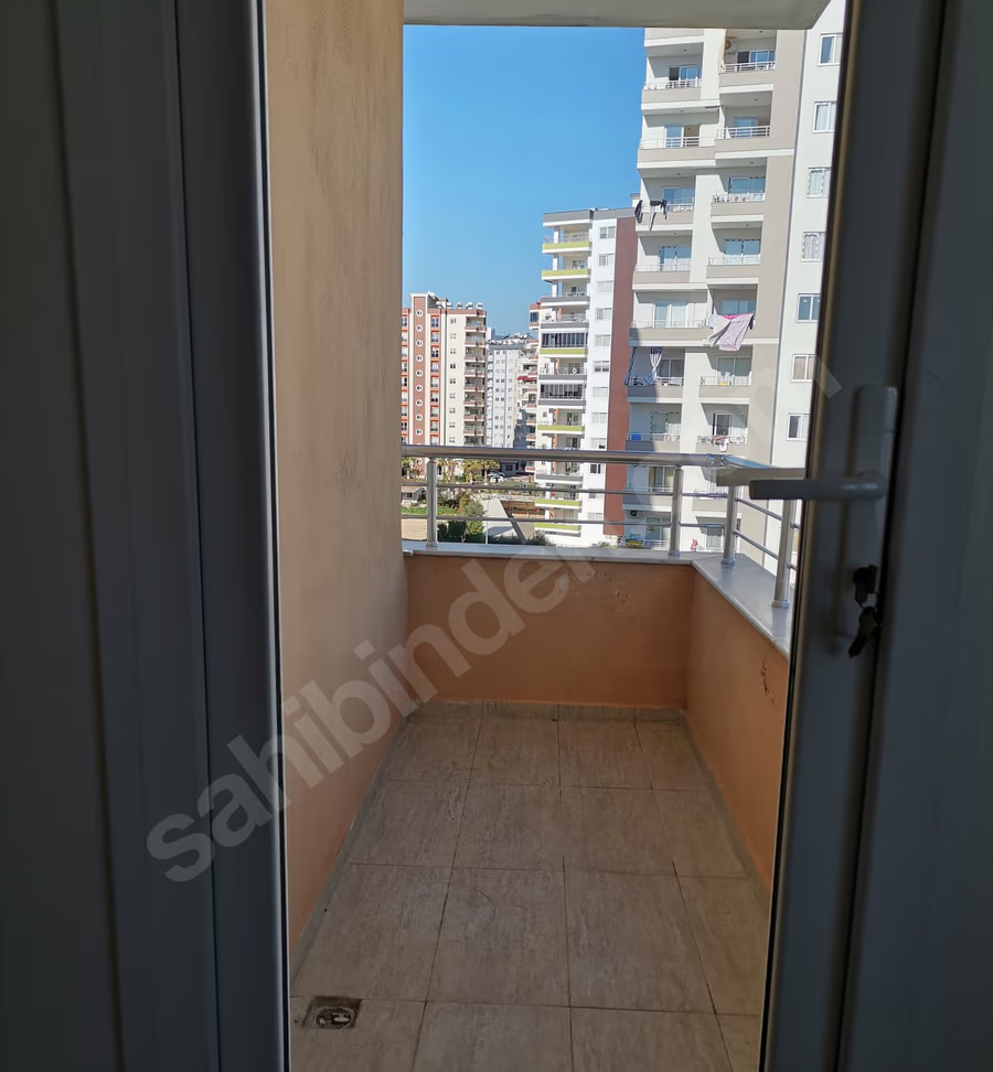 Mersin Yenişehir Çiftlikköy Mahallesi 2+1 80 m² Klima Satılık Daire